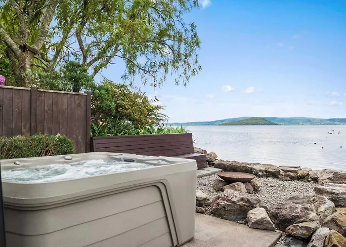 Soul Haven - Lakefront With Kayaks & Stunning Views *