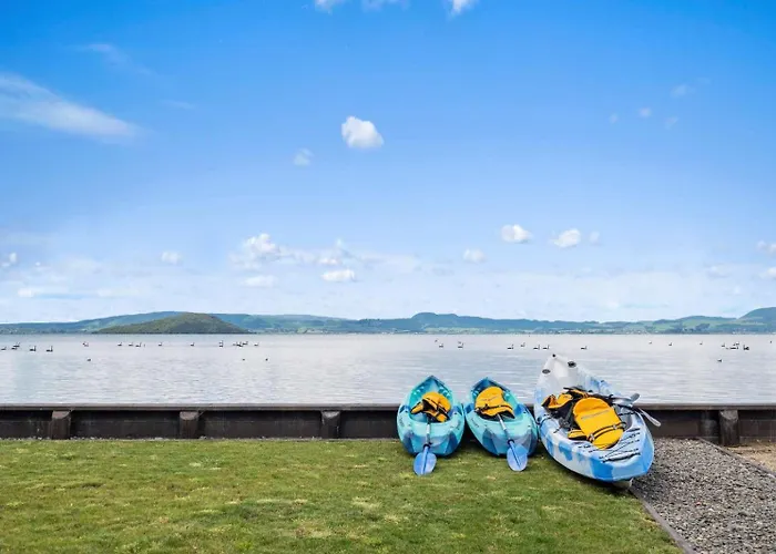 Soul Haven - Lakefront With Kayaks & Stunning Views