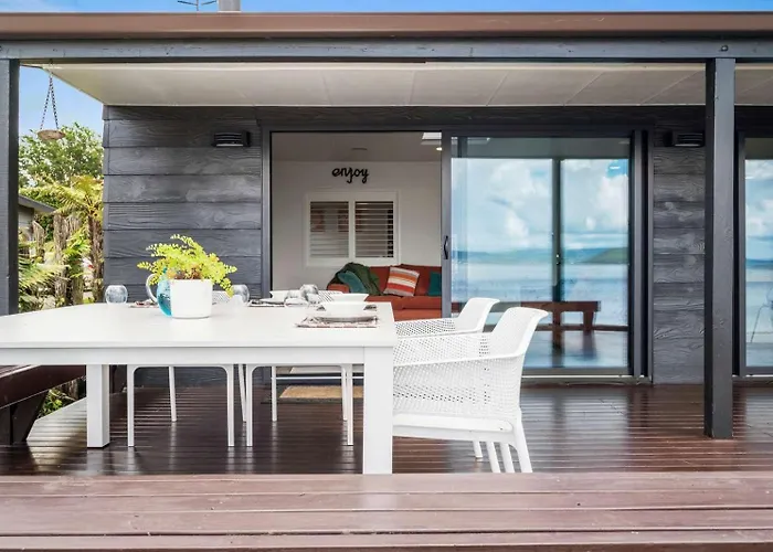 Soul Haven - Lakefront With Kayaks & Stunning Views 펜션