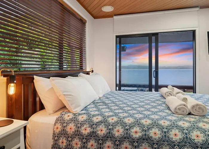 Soul Haven - Lakefront With Kayaks & Stunning Views *